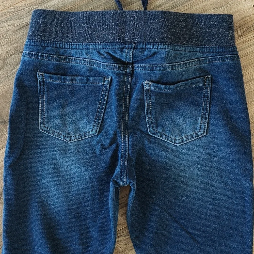 EUC Bejeweled jean looking pull-on pants